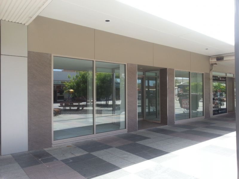 74 Langtree Avenue, Mildura VIC 3500