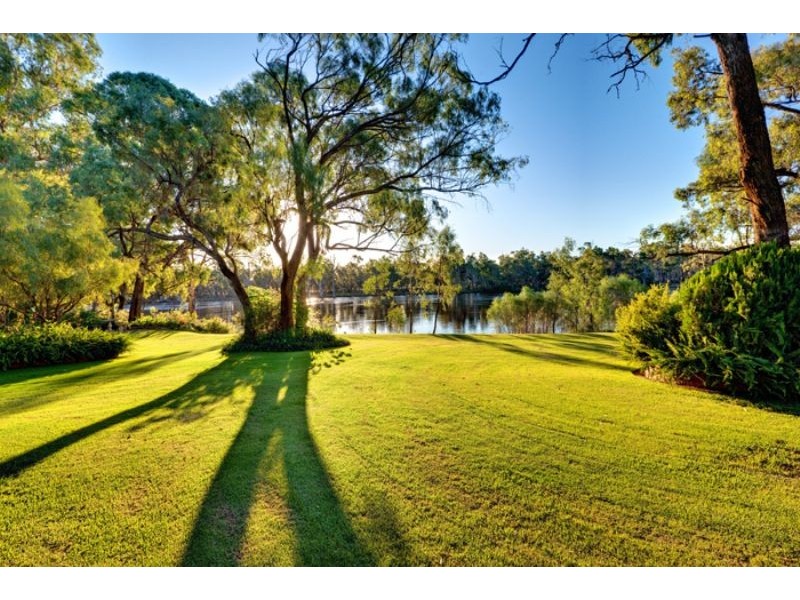Lot 6401 B Sturt Highway, Gol Gol NSW 2738