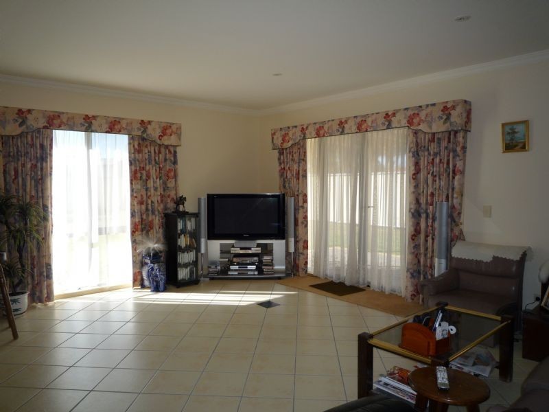 40 Belleview Drive, Irymple VIC 3498