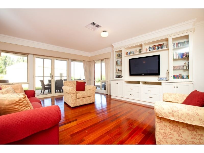 5 Touriga Court, Mildura VIC 3500