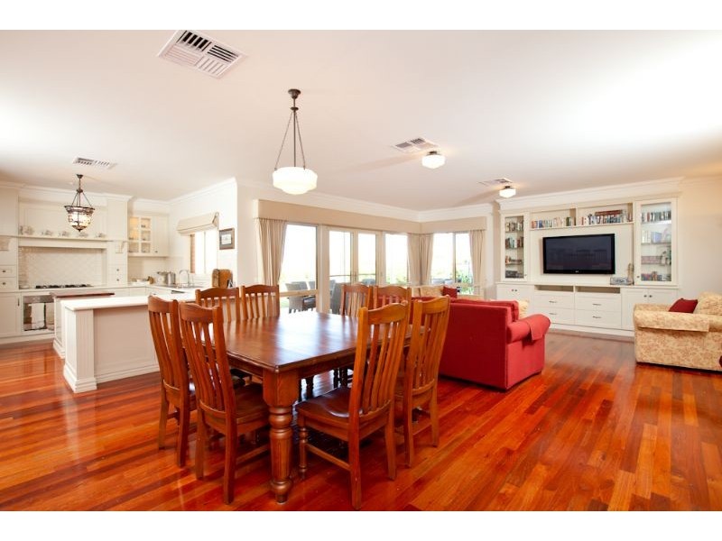 5 Touriga Court, Mildura VIC 3500