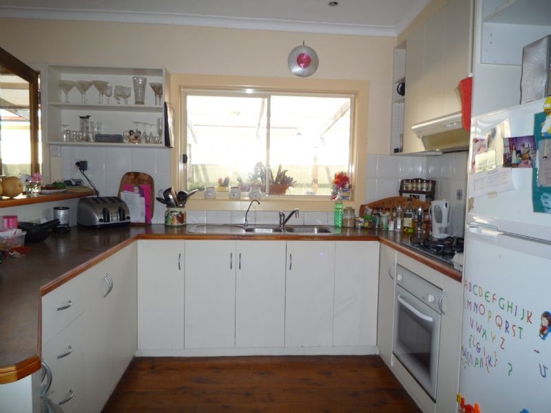 11 Thirteenth Street, Mildura VIC 3500