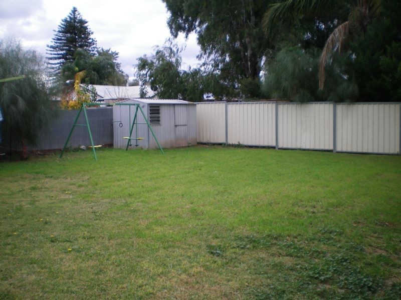 7 Mary Avenue, Mildura VIC 3500