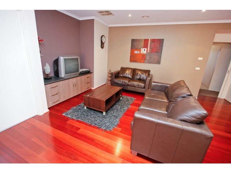 2b Barraclough Way, Mildura VIC 3500