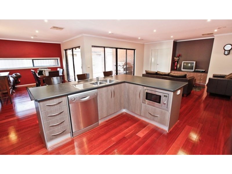 2b Barraclough Way, Mildura VIC 3500