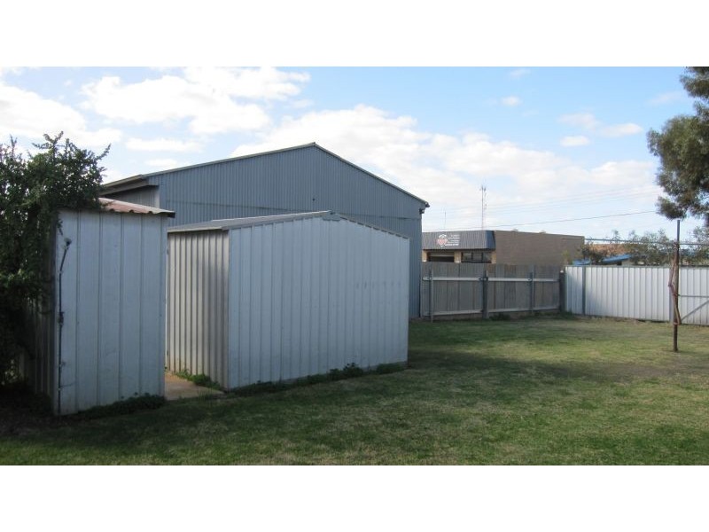 104 San Mateo Avenue, Mildura VIC 3500