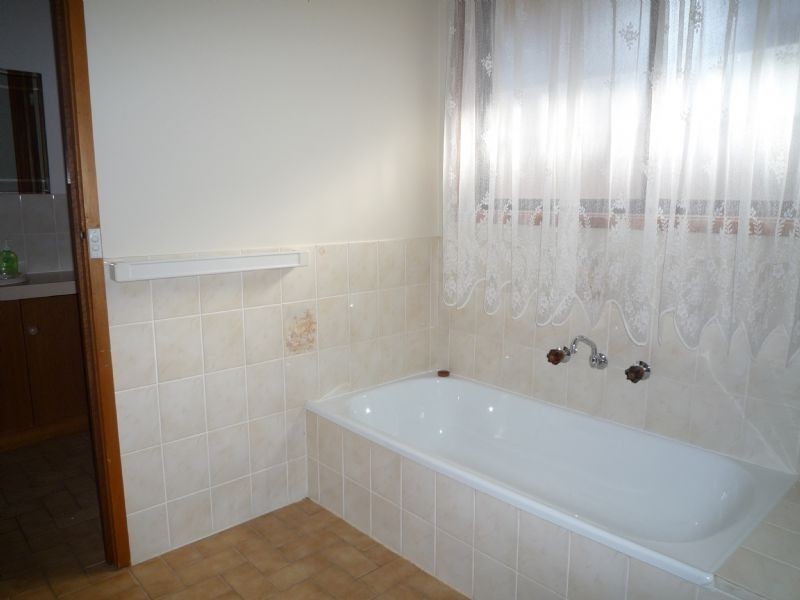 6 Joakim Court, Mildura VIC 3500