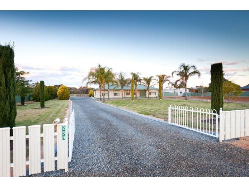 284 Dow Avenue, Birdwoodton VIC 3505