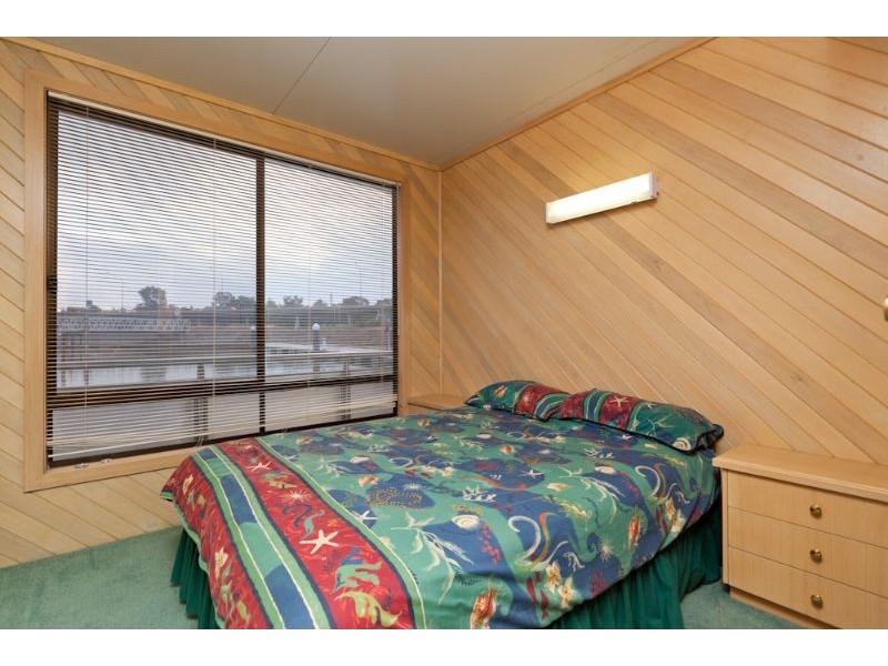 La Bella Vita Houseboat, Mildura VIC 3500