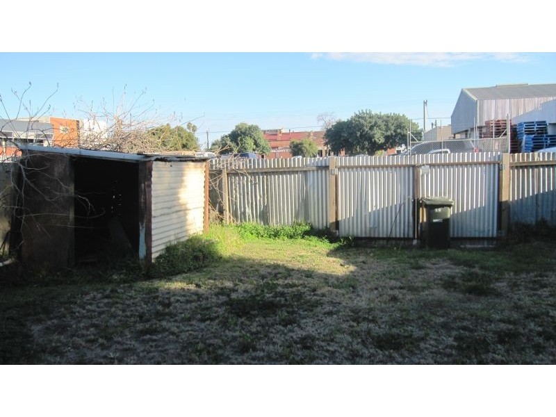 99 Orange Avenue, Mildura VIC 3500