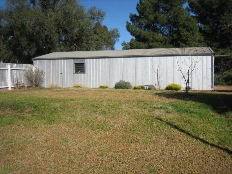 9 Currawa Street, Patchewollock VIC 3491