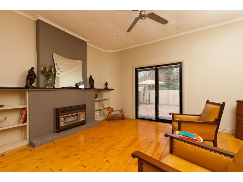 6 Kurrajong Parade, Mildura VIC 3500