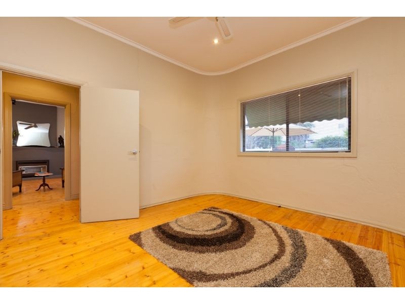 6 Kurrajong Parade, Mildura VIC 3500