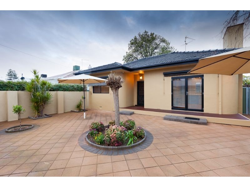 6 Kurrajong Parade, Mildura VIC 3500