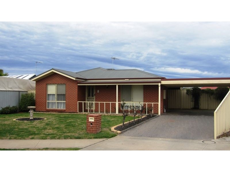 2 Sebastian Court, Mildura VIC 3500