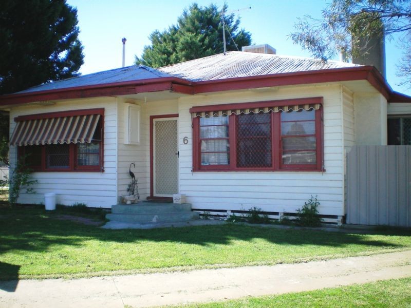 6 Floral Avenue, Mildura VIC 3500