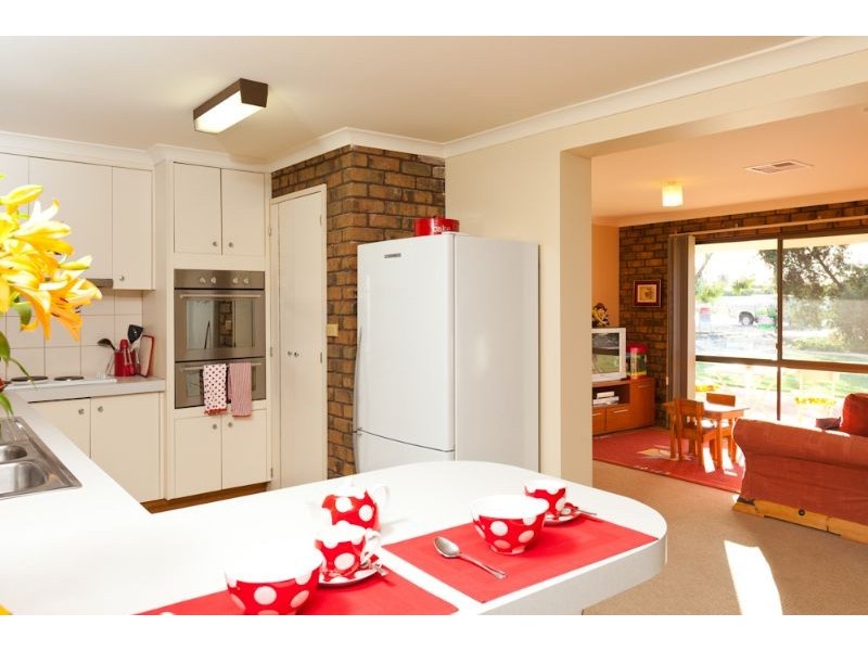82 Flora Avenue, Mildura VIC 3500