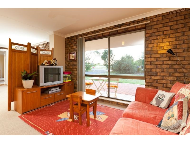 82 Flora Avenue, Mildura VIC 3500