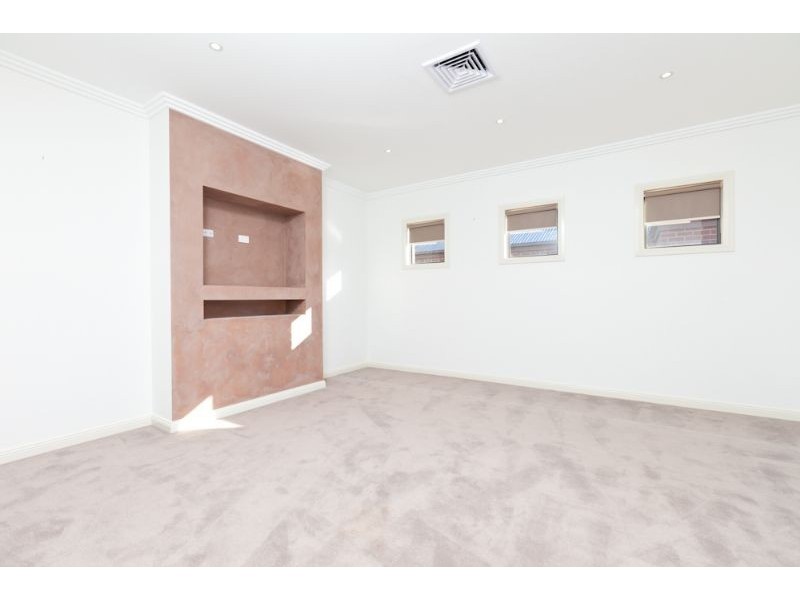 21 Bakogiannis Court, Mildura VIC 3500