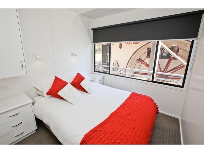Ripple Effect Houseboat, Mildura VIC 3500