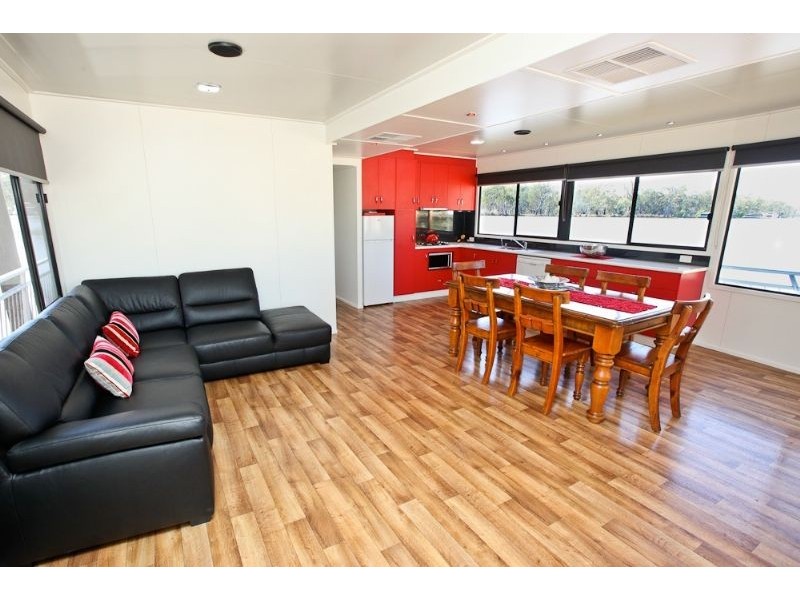 Ripple Effect Houseboat, Mildura VIC 3500