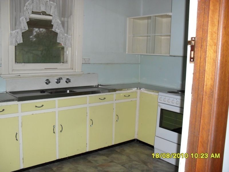 8 Henderson Place, Mildura VIC 3500