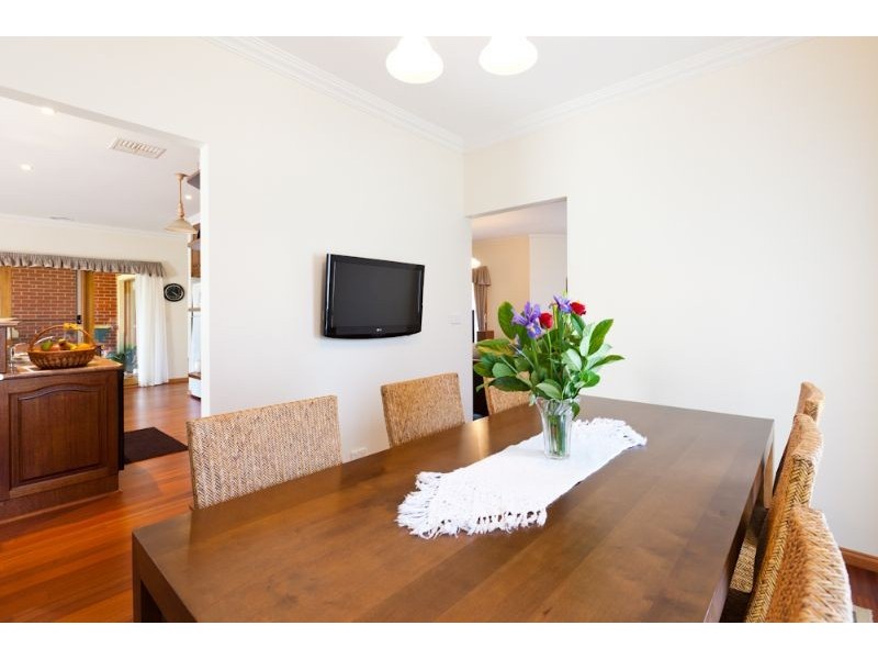 13 Edmund Barton Court, Mildura VIC 3500