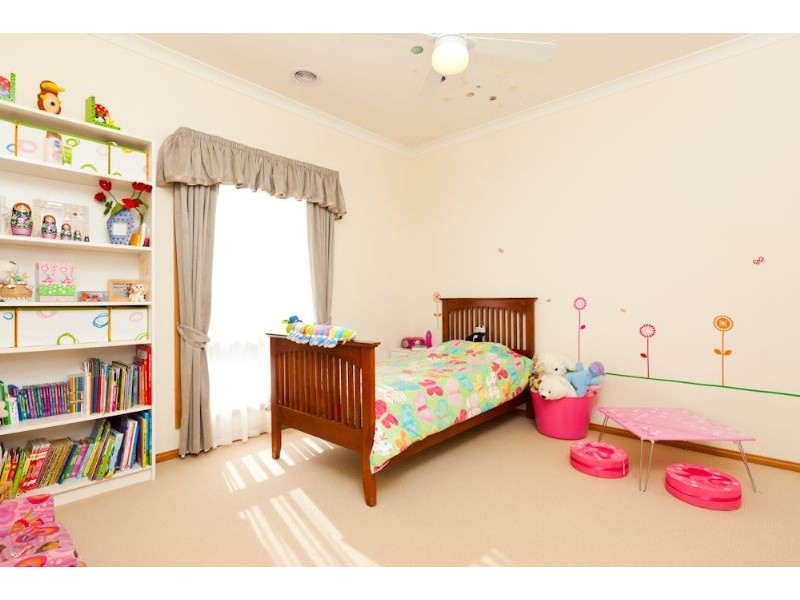 13 Edmund Barton Court, Mildura VIC 3500