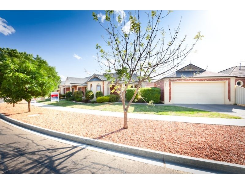 13 Edmund Barton Court, Mildura VIC 3500