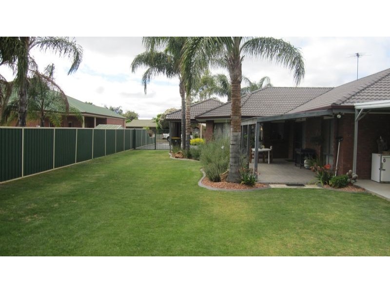 18 Excelsior Drive, Mildura VIC 3500