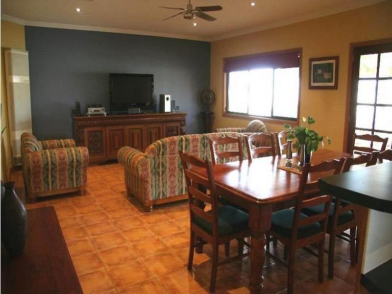 2 Kyamber Close, Mildura VIC 3500