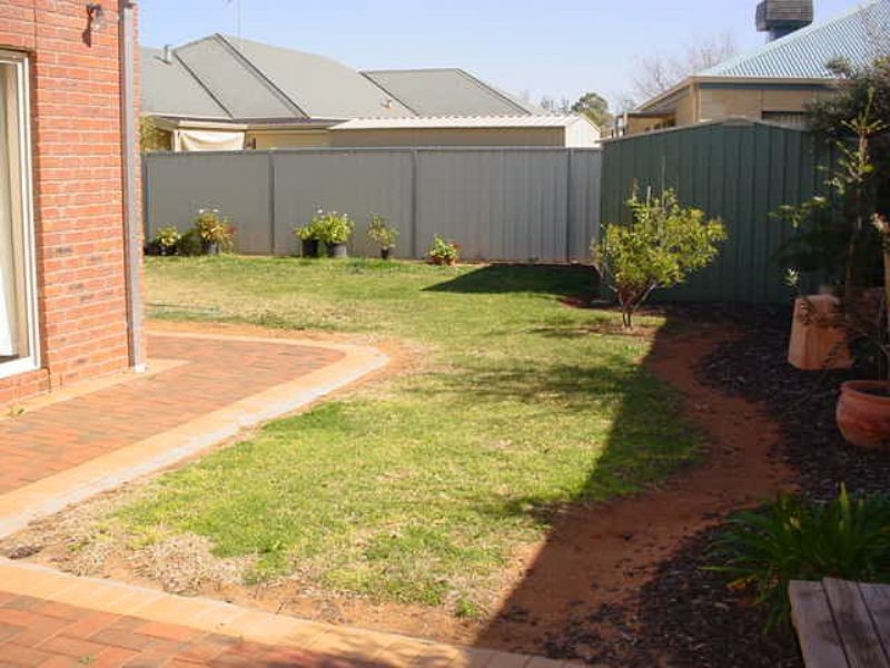 4A Pevensey Grove, Mildura VIC 3500