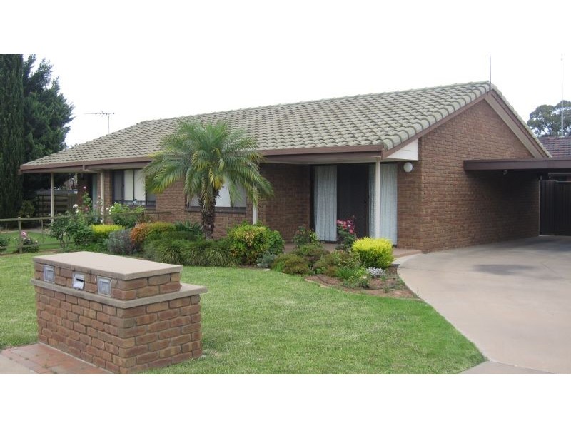 2/4 Eileen Street, Mildura VIC 3500