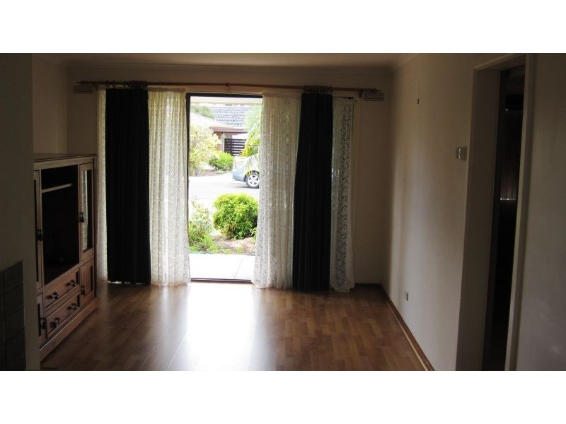 2/4 Eileen Street, Mildura VIC 3500