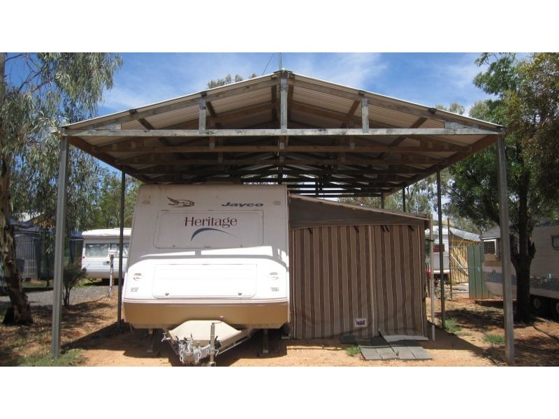 Site 35 Bushmans Rest Caravan Park, Cullulleraine VIC 3496