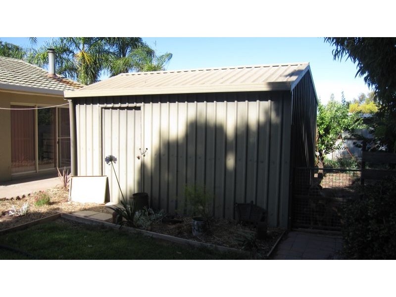24 Williams Road, Robinvale VIC 3549