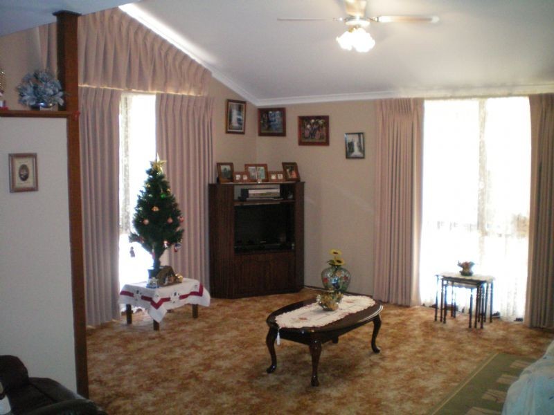 14 Crane Drive, Buronga NSW 2739