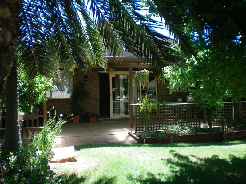 14 Crane Drive, Buronga NSW 2739