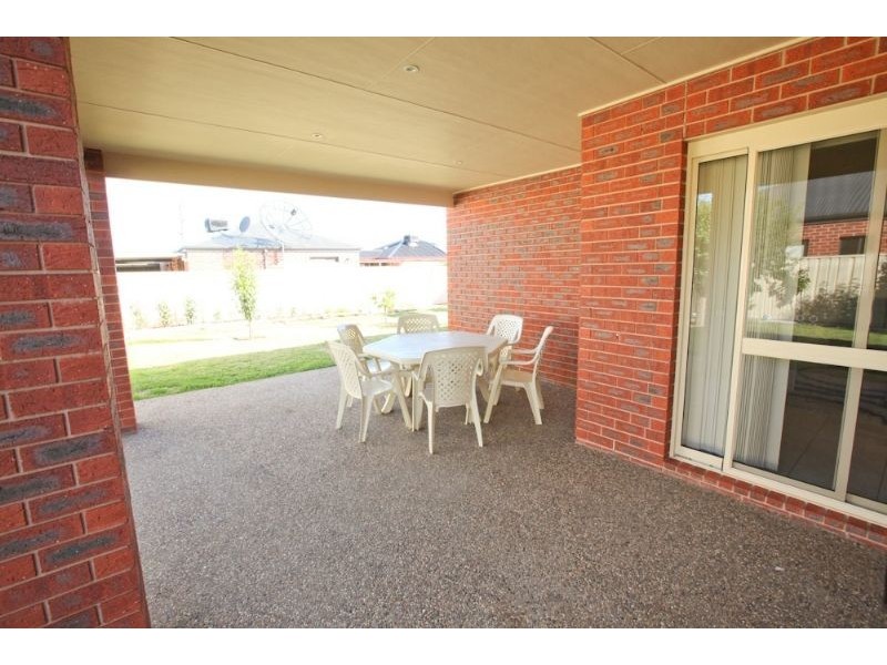 3 Madison Close, Mildura VIC 3500