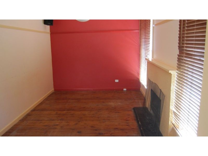 11 Thirteenth Street, Mildura VIC 3500