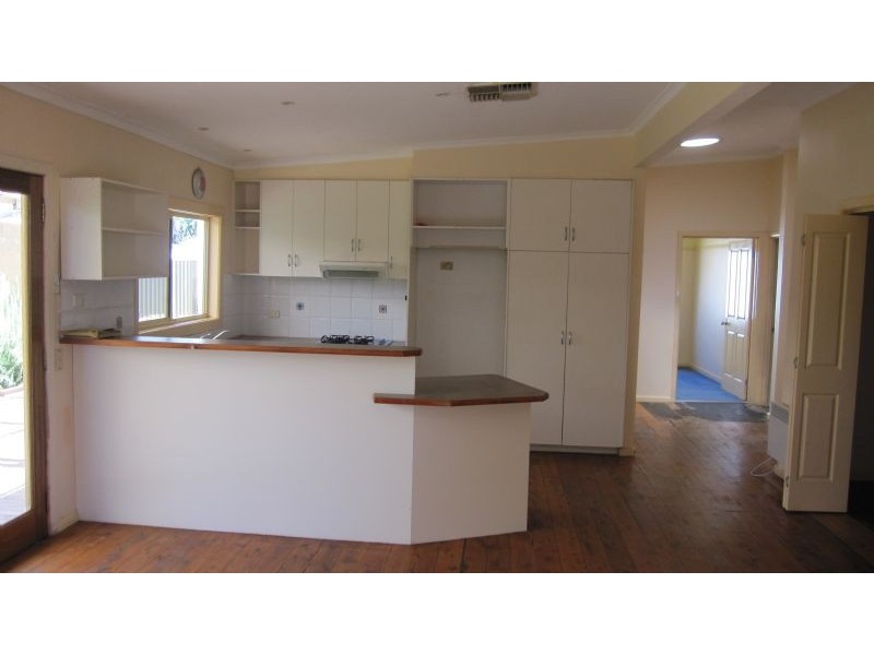 11 Thirteenth Street, Mildura VIC 3500