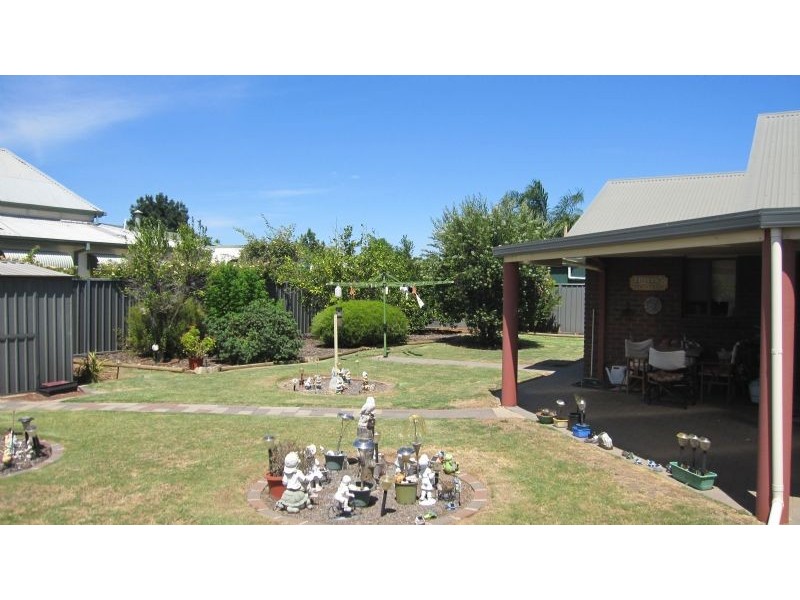 44 Belleview Drive, Irymple VIC 3498