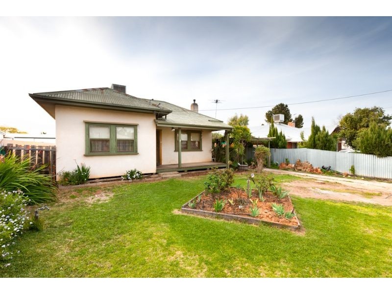 13 Dawn Avenue, Mildura VIC 3500