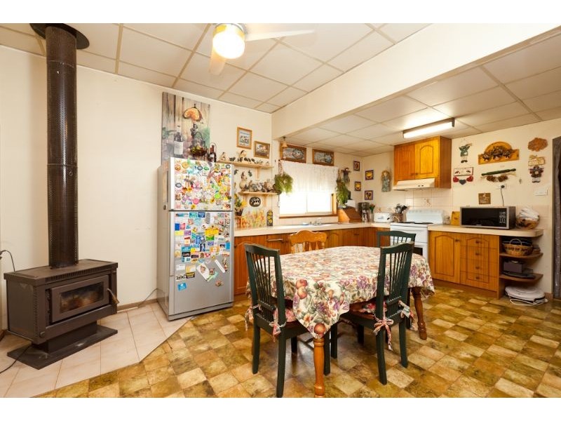 13 Dawn Avenue, Mildura VIC 3500