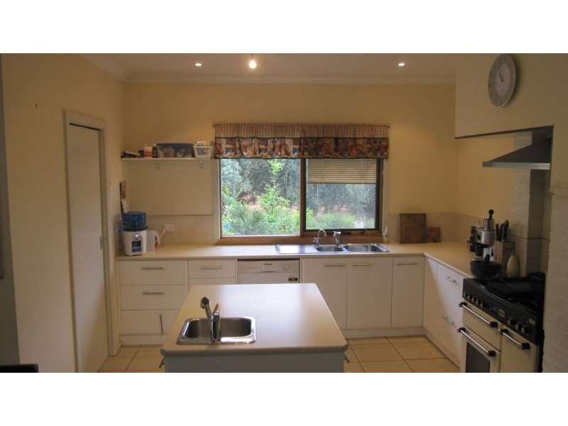 613 Shaggy Ridge Road, Robinvale VIC 3549