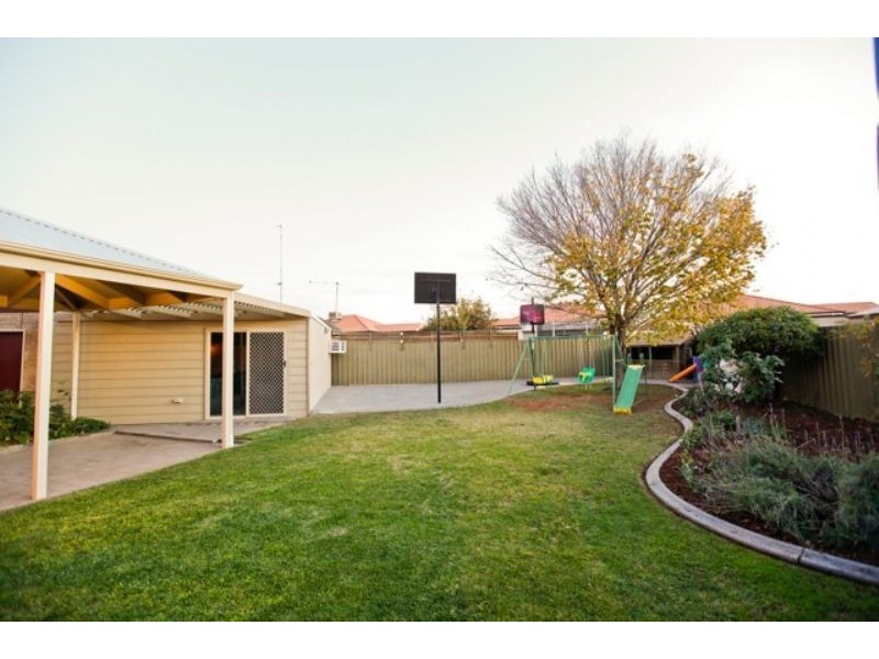 16 Dylan Court, Mildura VIC 3500