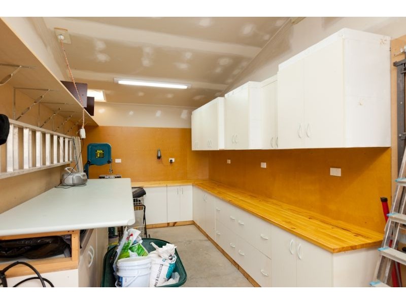 143 Koorlong Avenue, Nichols Point VIC 3501