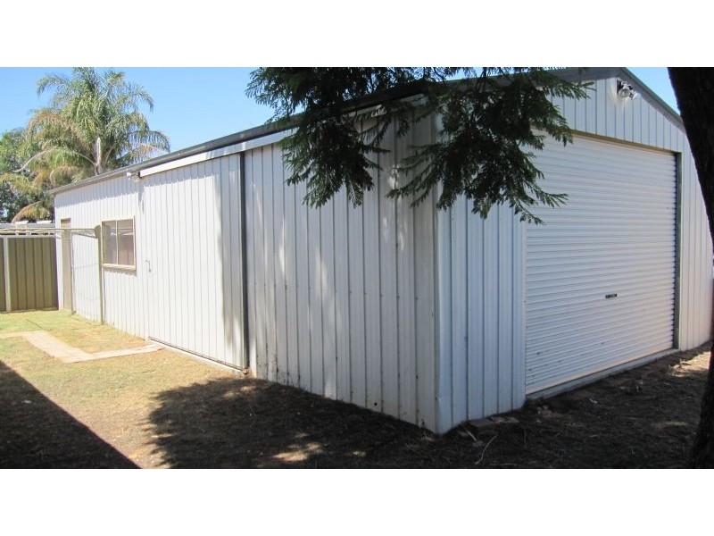 11 Thirteenth Street, Mildura VIC 3500