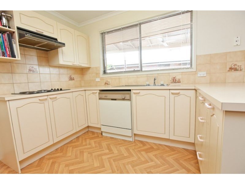 6 Meadow Grove, Mildura VIC 3500