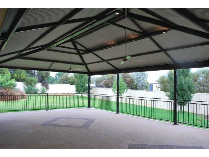 22 Drings Way, Gol Gol NSW 2738